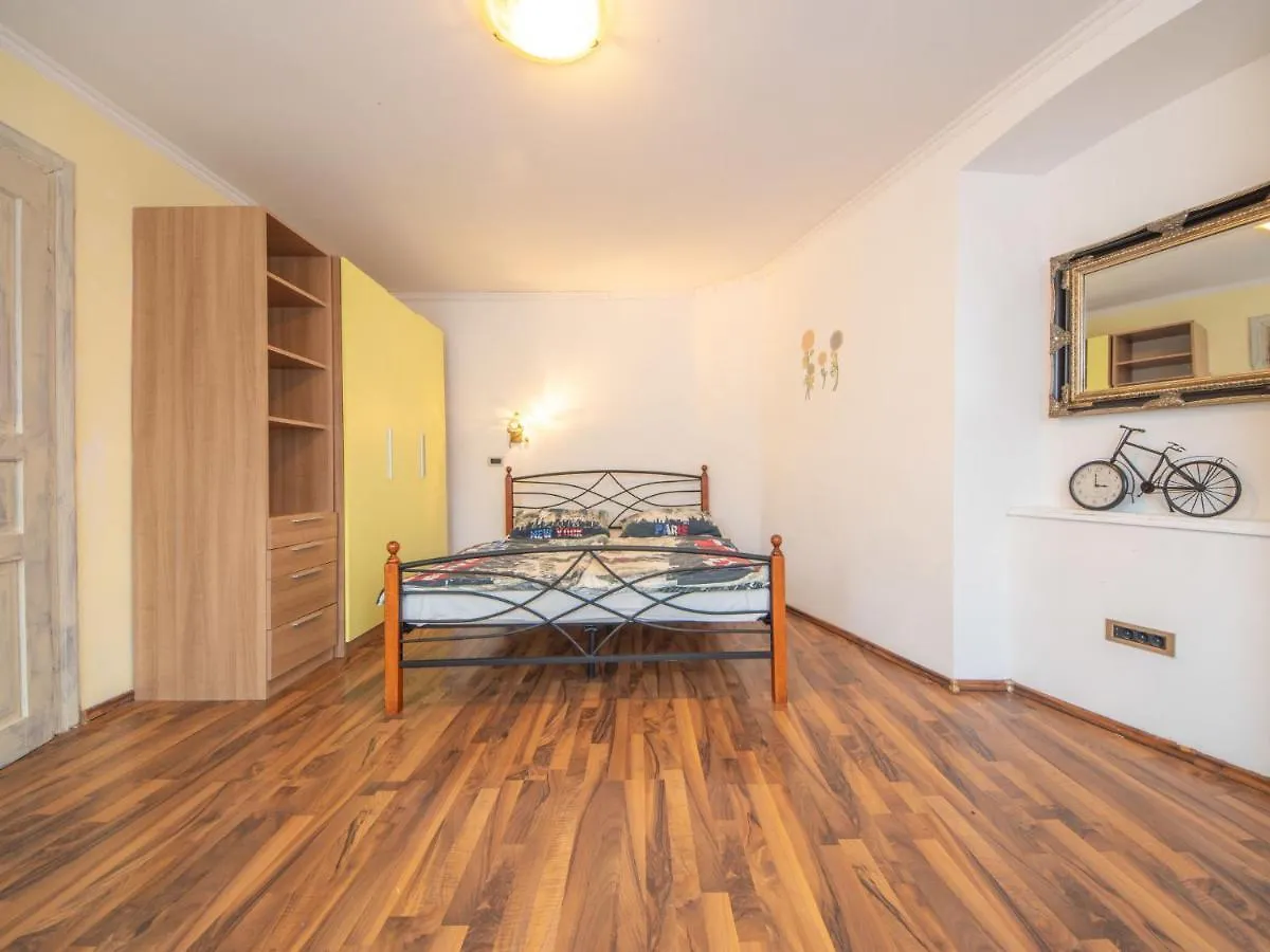 Holiday Home Theodora By Interhome Grižane